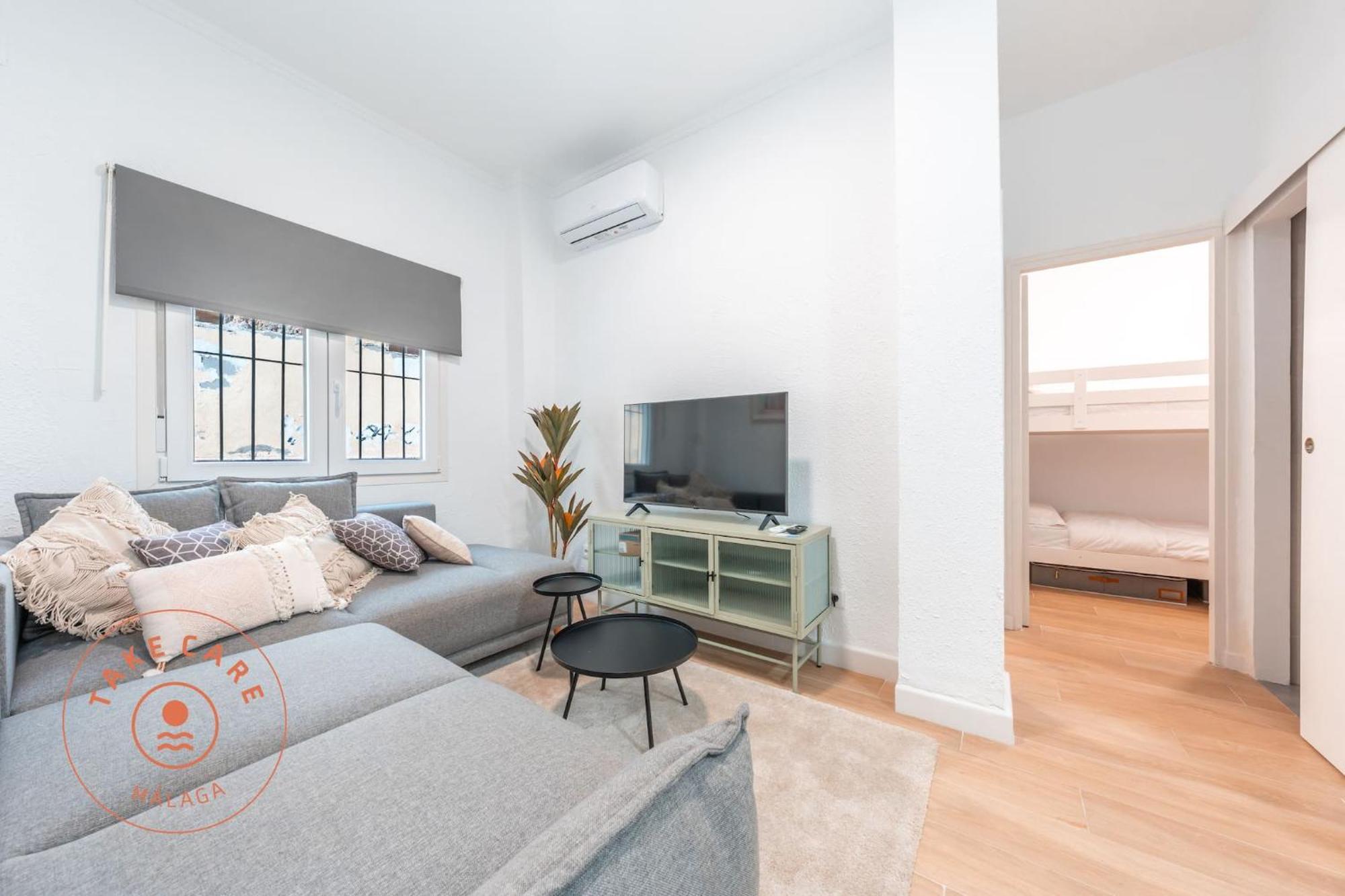 Cosy Apartment With Patio In Malaga - Tcm Экстерьер фото