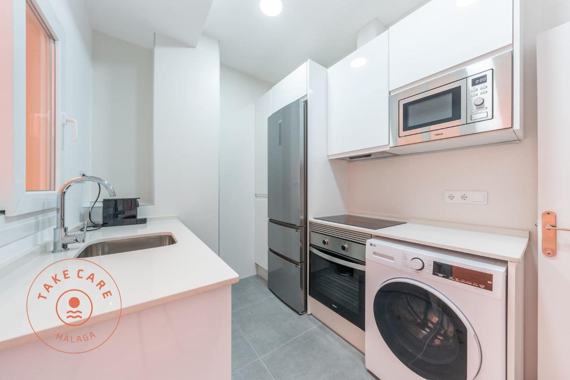 Cosy Apartment With Patio In Malaga - Tcm Экстерьер фото