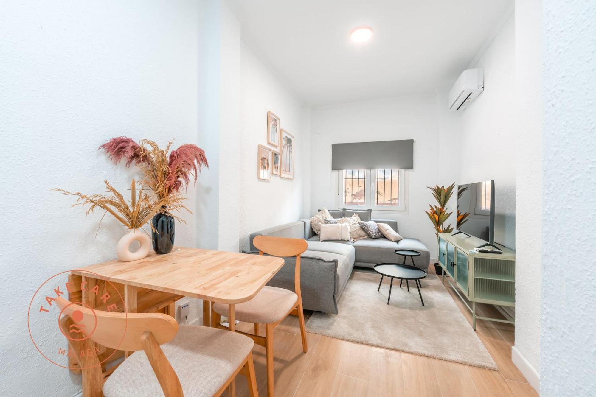 Cosy Apartment With Patio In Malaga - Tcm Экстерьер фото